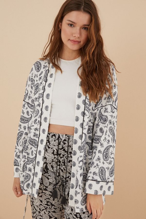 Bata corta terciopelo boho
