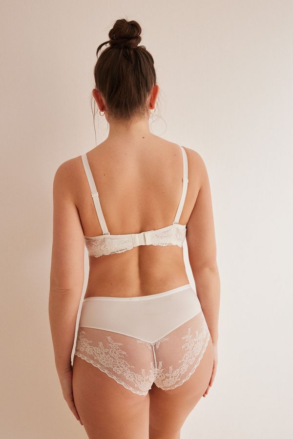 Panty reductor alto encaje blanco