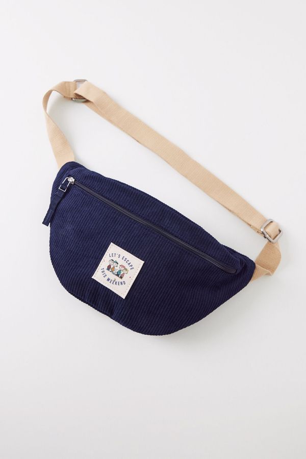 Canguro riñonera pana azul Snoopy