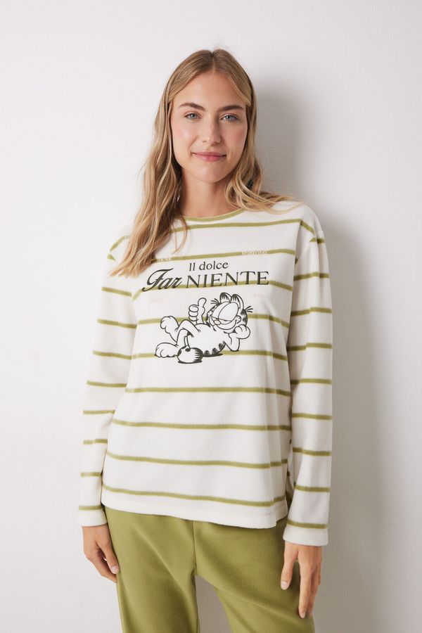 Pijama larga polar Garfield