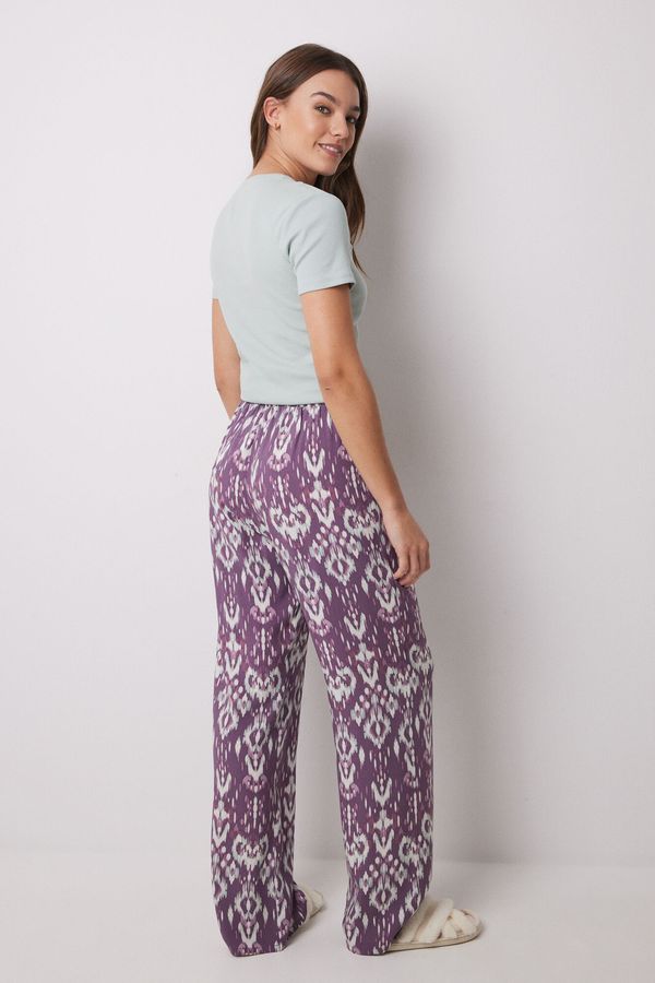 Pantalón largo viscosa estampado ikat