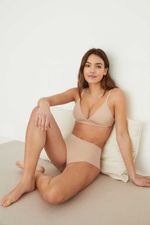 P_427769334FM
