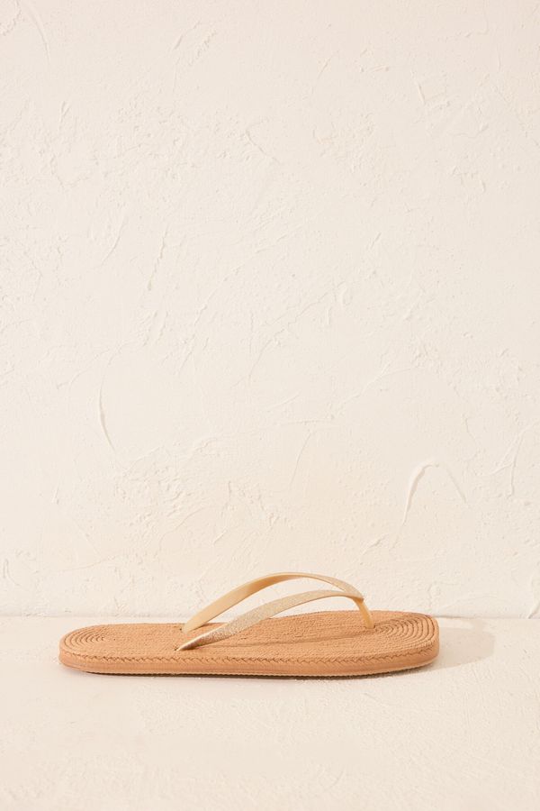 Sandalias esparto punta cuadrada tira brillo