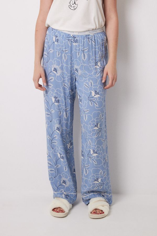 Pantalón estampado flores azules