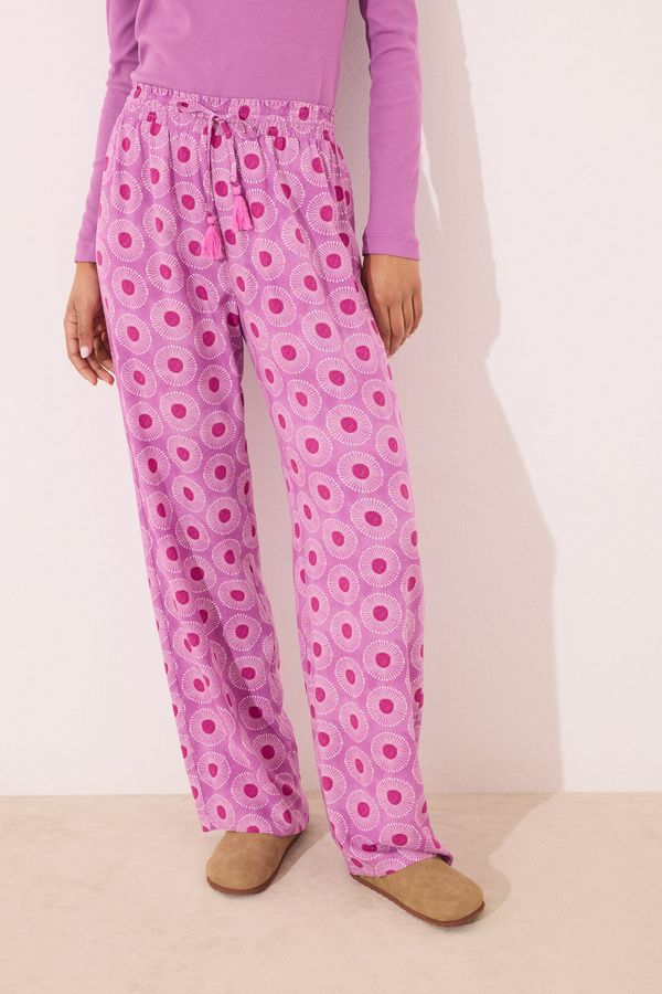 Pantalón largo viscosa estampado geométrico