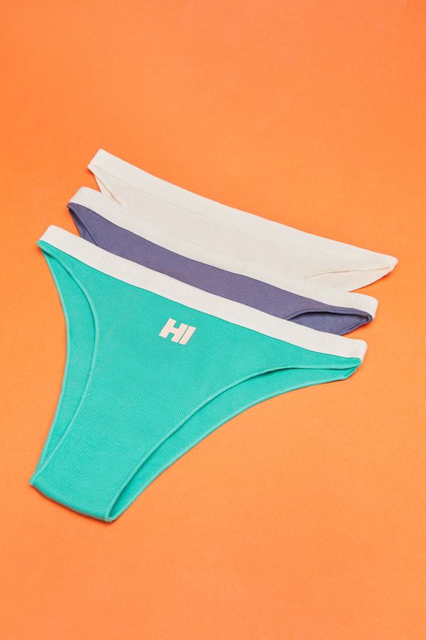 Pack 3 panties brasileros algodón logo blanco, verde y azul