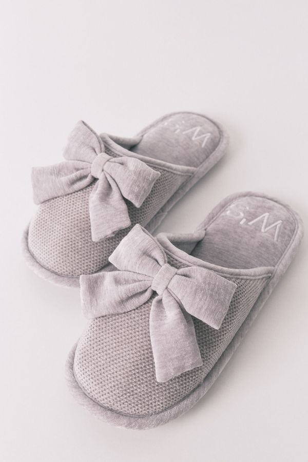 Pantuflas chenilla gris