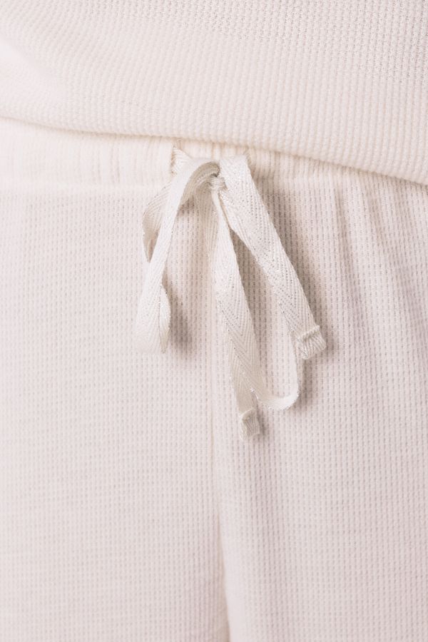 Conjunto textura waffle blanco