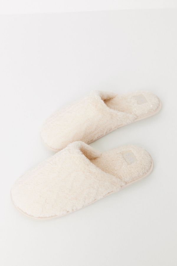 Pantuflas tejido pelo marfil