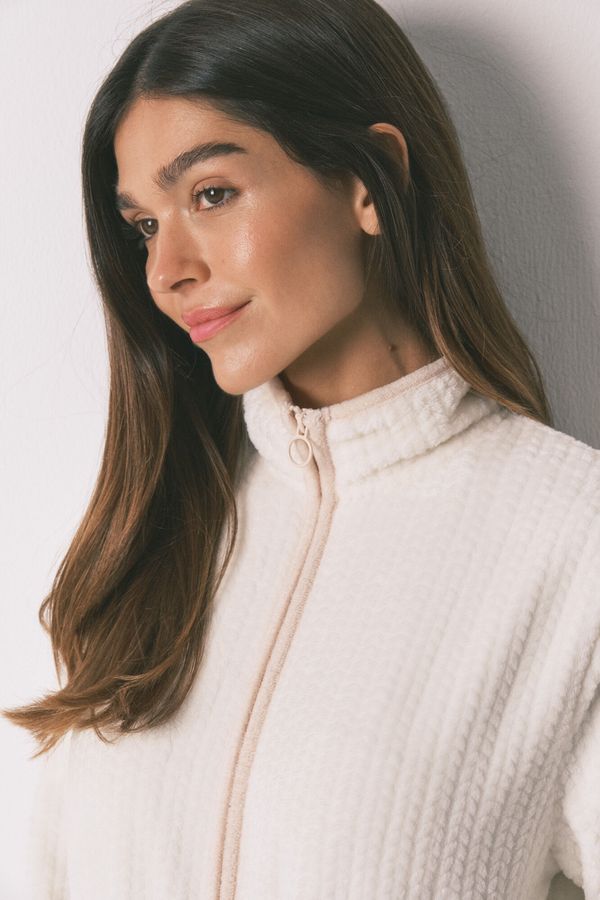 Bata midi tejido polar blanco